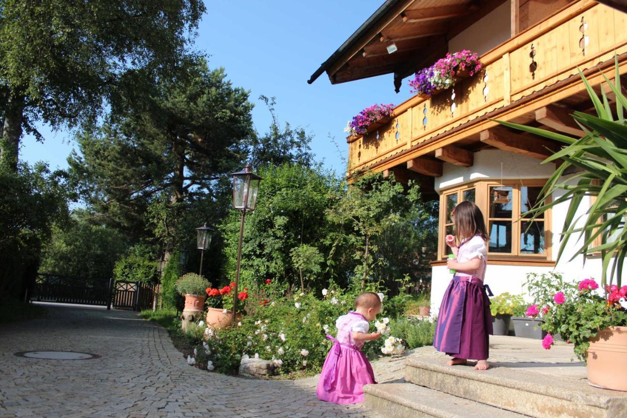Appartementhaus Schirsner - Direkt Am See & Am Kurpark Schliersee Exteriör bild